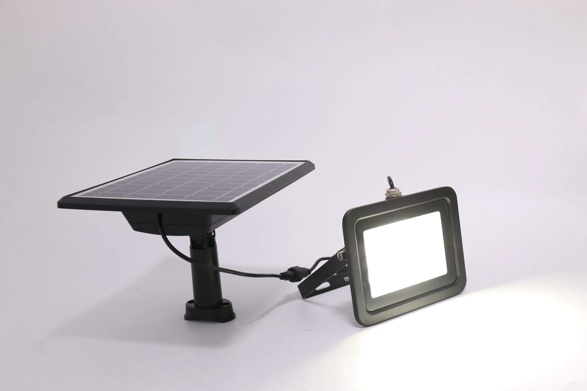 Faretto Led da Esterno e da Giardino Con Pannello Solare Fotovoltaico - Image 3