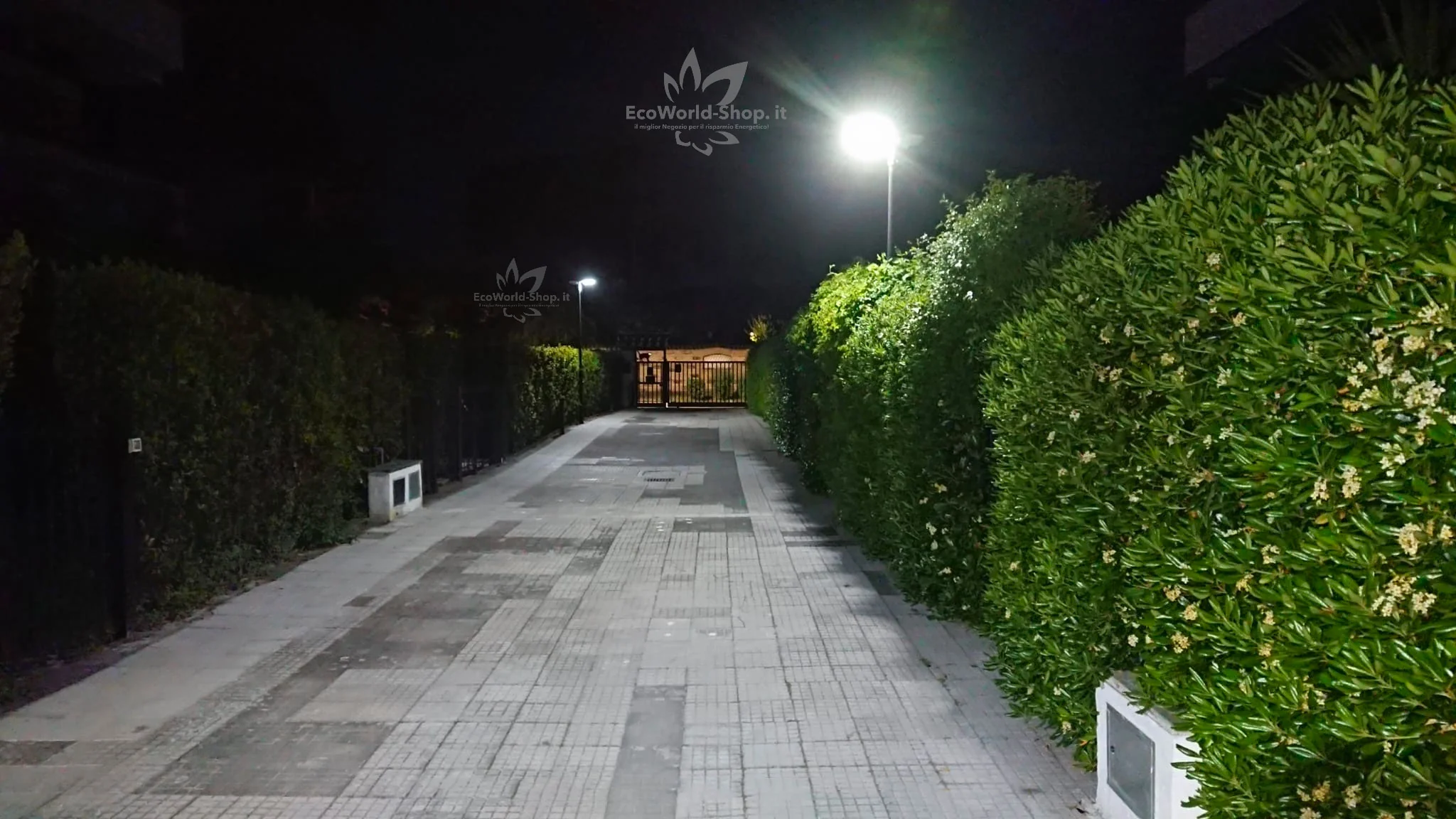 Lampione Energia Solare 2000 Lumen con programmazione illuminazione - Image 6